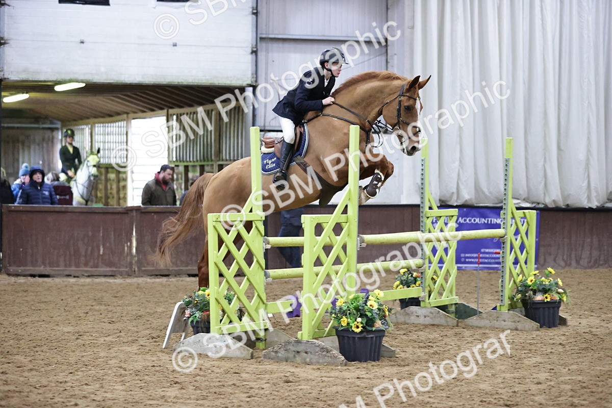 SBM_000815 - Class 3 - Nupafeed Supplements Senior Discovery/ 1m Open