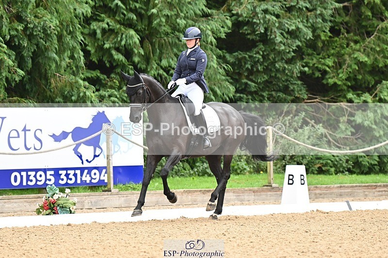 240811-100352-04657 - 117-Katie.Kneen-Springtime.Everafter