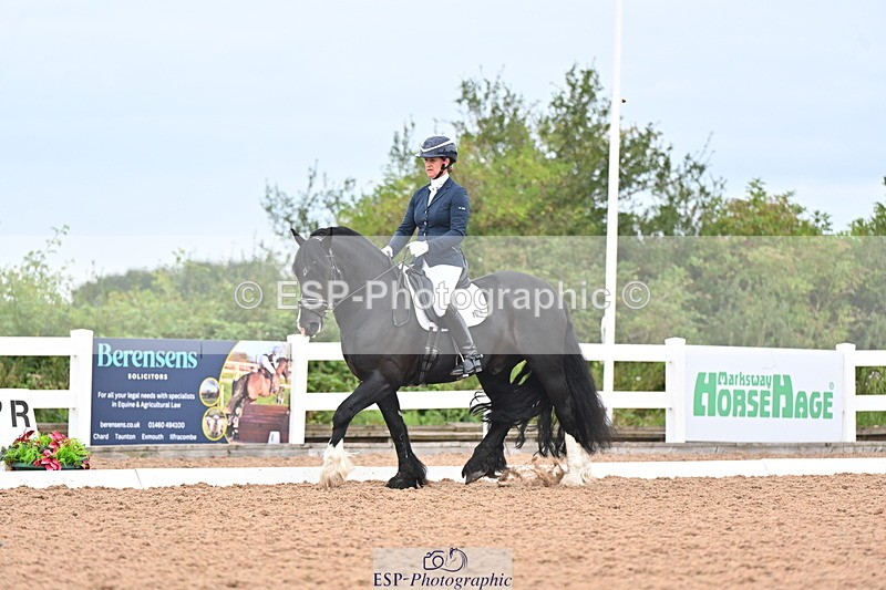 240817A-144340-09651 - 195-Jennie.Medlock-Bric.a.Brac
