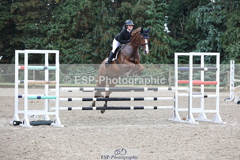 250831A-122420-10182 - Cls 42 Snr 1m Grand Prix