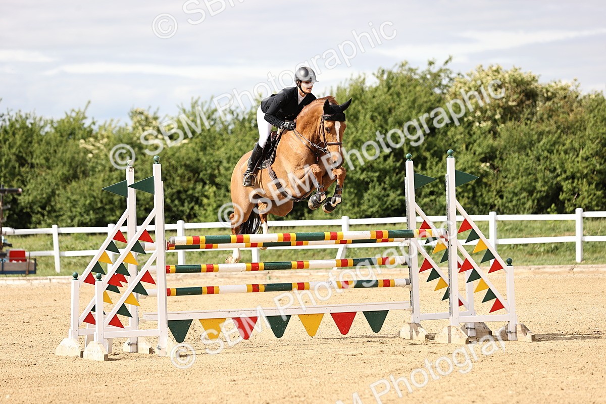 SBM_003521 - Class 13 - Senior Foxhunter - 1.20m