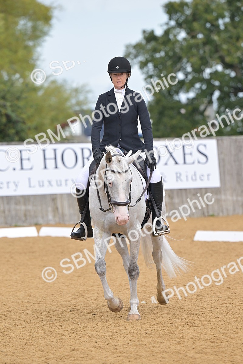 SBM_03802 - D2 - Small Tour Championship Intro 2