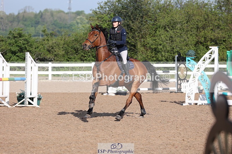 240510A-084220-04365 - Cls 13 British Novice and 90cm Open