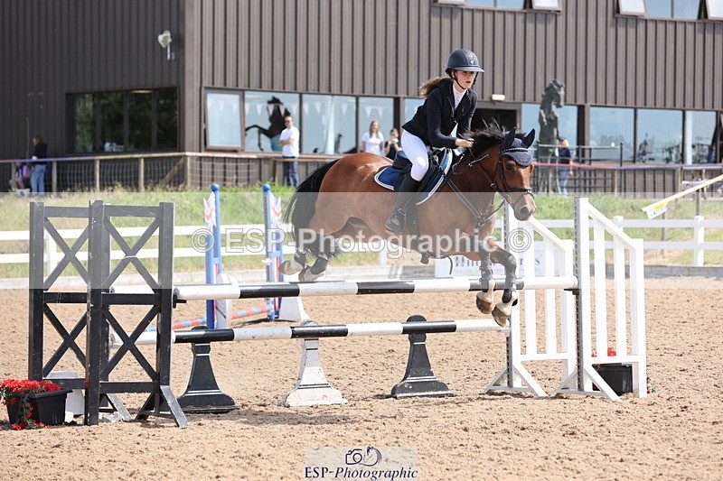 240629A-105248-04309 - Cls 17 Discovery and 90cm Open