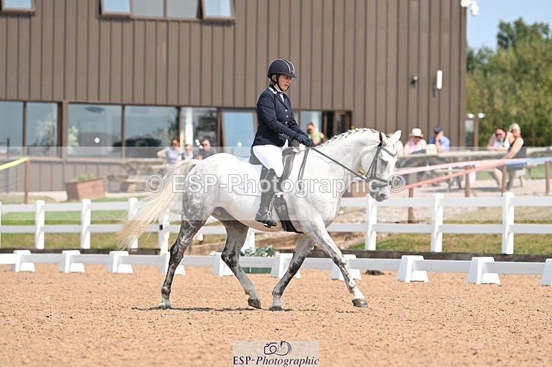 250816-125228-04582 - 075-Jackie.LimintonSaddlewood.Surprise