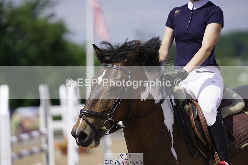 230625A-113840-03716 - Cls 3 Pony Bright Star and 148cm