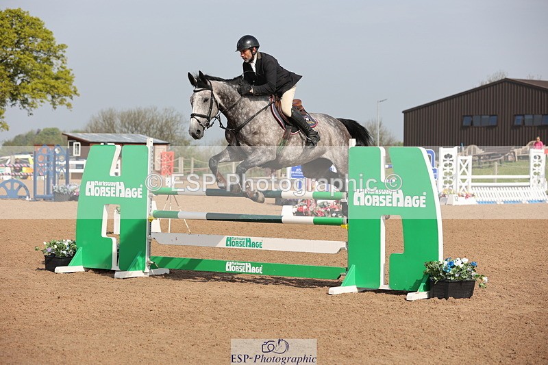 240511A-093415-11127 - Cls 32 Foxhunter