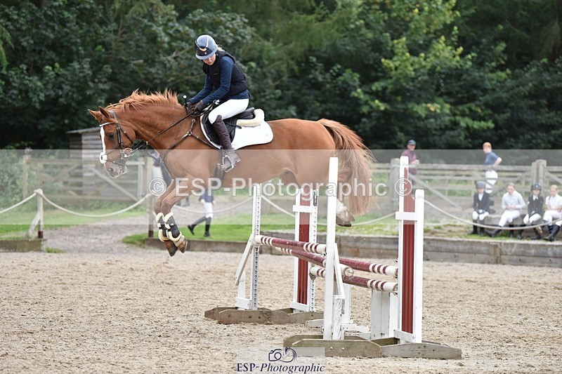 240802-120200-02855 - 1m Round 1