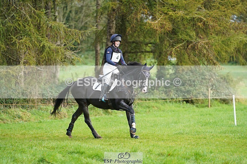 231020-101038-06051 - 004-CARTOON.HERO-Sophie.Wildern-XC