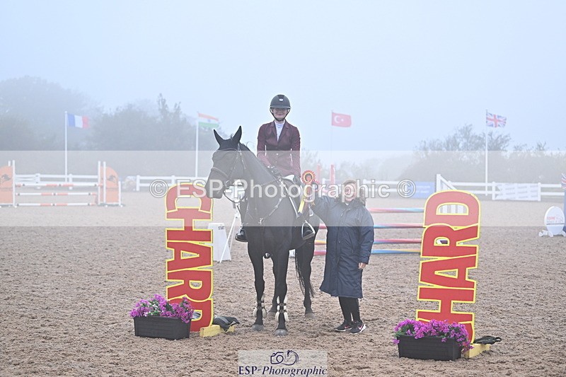 241006A-111959-06500 - Cls 24 95cm Nat Am Quals