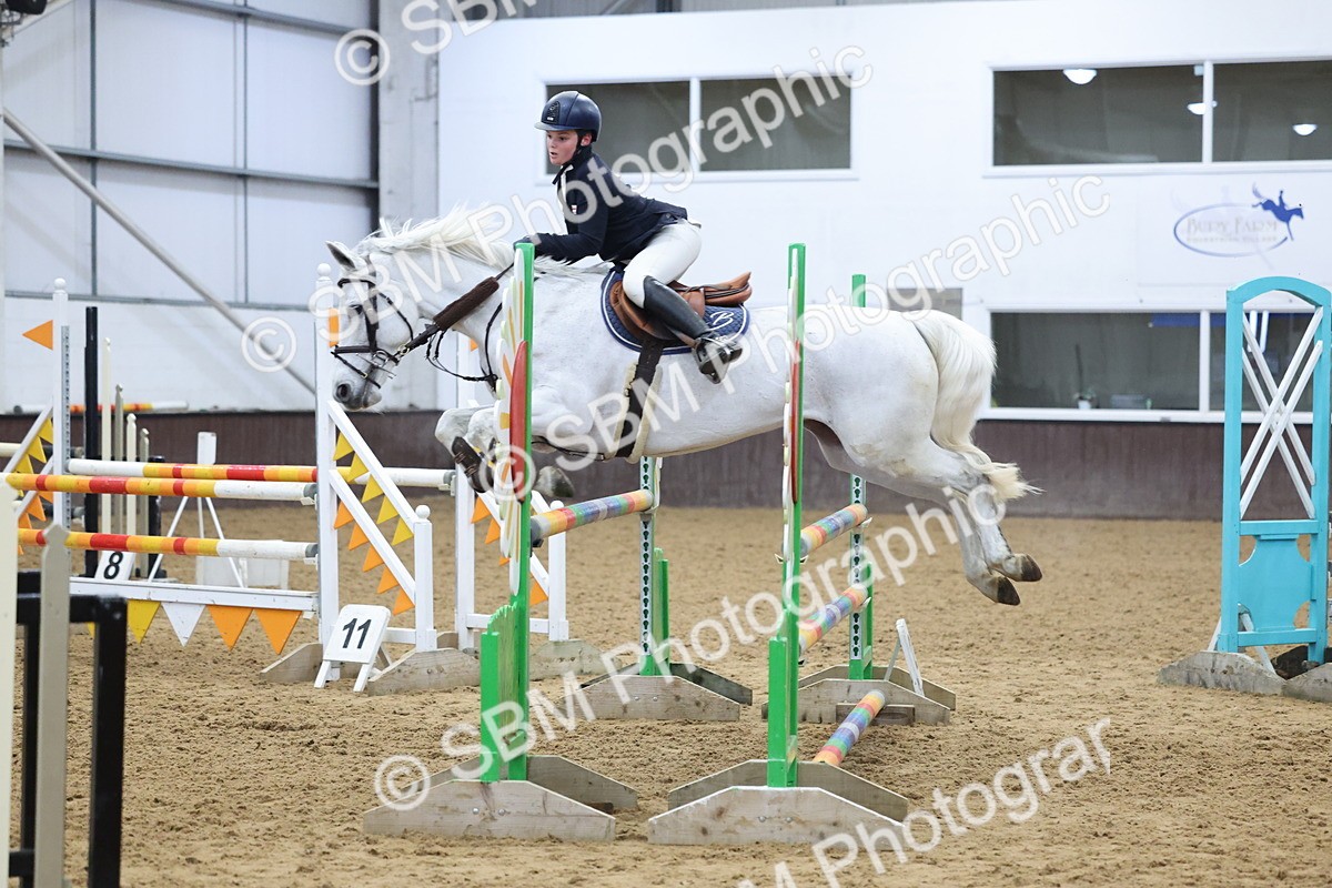 SBM_002127 - Class 4 - Blue Chip Pony Newcomers - 1.00m