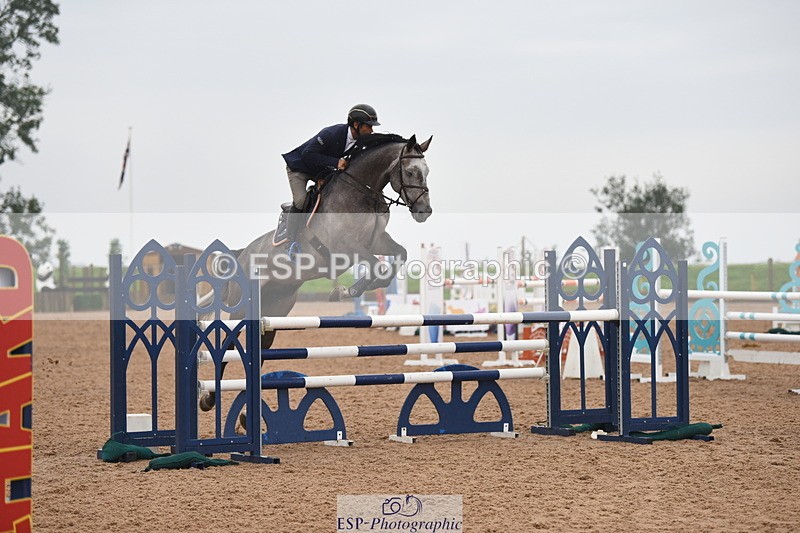 230916A-111344-04042 - Cls 14 Snr Foxhunter