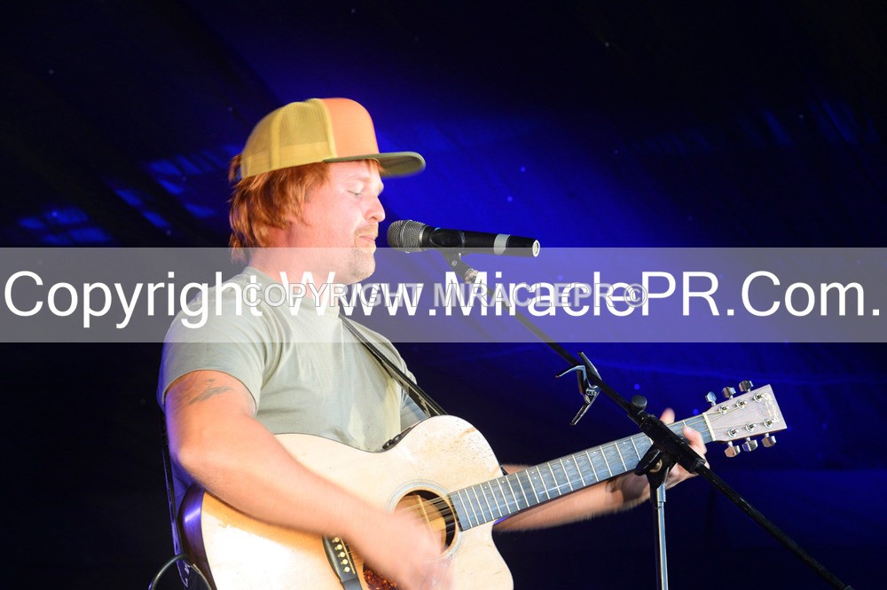 MSF_5454 - Sing it like Sheeran.