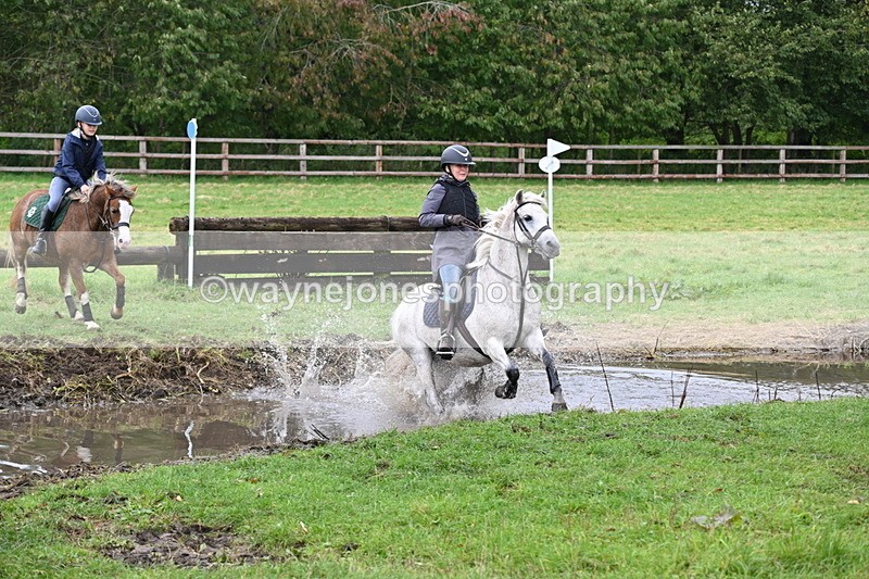 WJ6_5490 - Time at Photographer 12:31 to 12:40