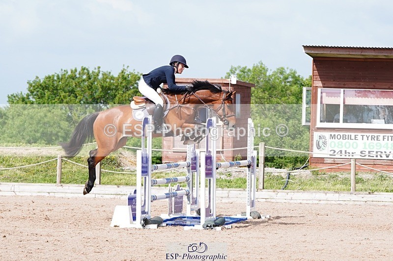 250523-101114-00170 - Cls 01 A&B 1.05m & 1.10m open