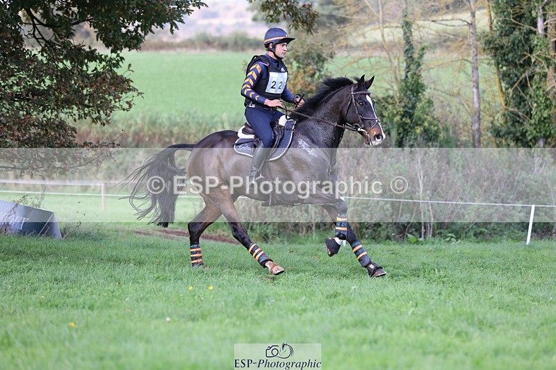 241025-153016-10593 - 226-Matteo.Gallucci-CASTLERICHMOND.WILLIAM