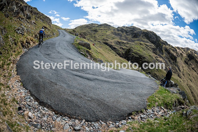 114203 - Hardknott Hairpin 11.00 - 12.00