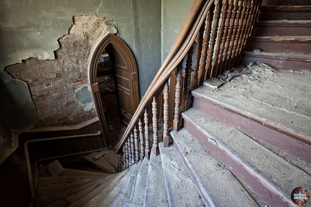  - Abandoned Churches