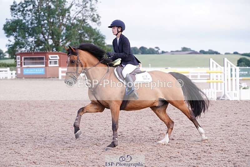 250628-202628-08589 - Cls 26 Pony Foxhunter & 1.10m Open