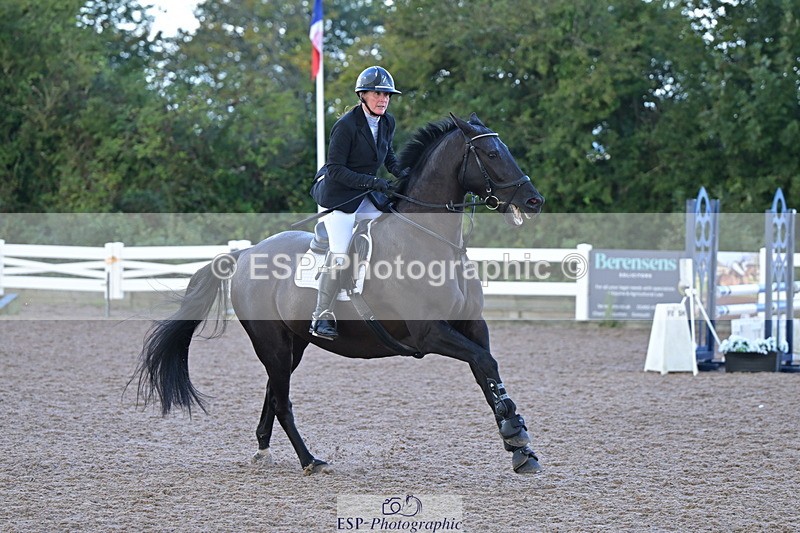 240912A-102047-00981 - Cls 8 Snr British Novice and 90cm Open