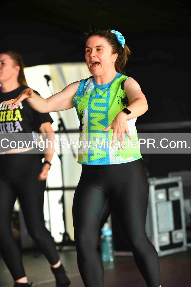 SH4_0444 - Zumba with Sara Ann.