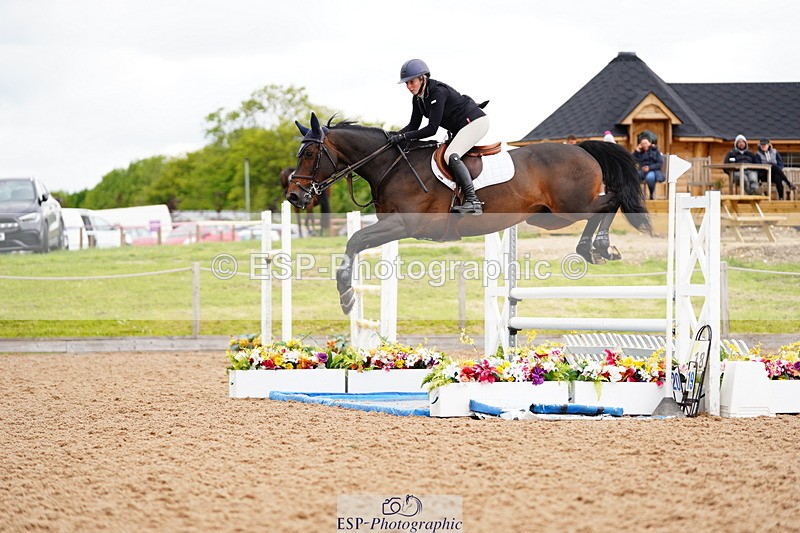 240524A-150432-04407 - Cls 18 National 1.40m