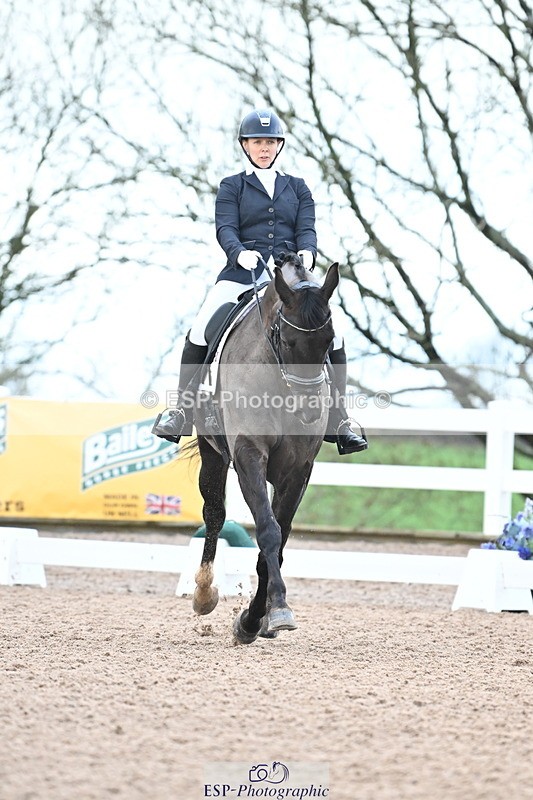 240218A-104040-05630 - 206-Sian.Axten-MSJ.Gabriella