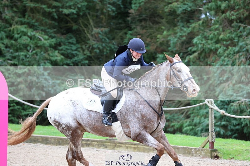 251026A-140952-26242 - F-426-Tracey.Neville