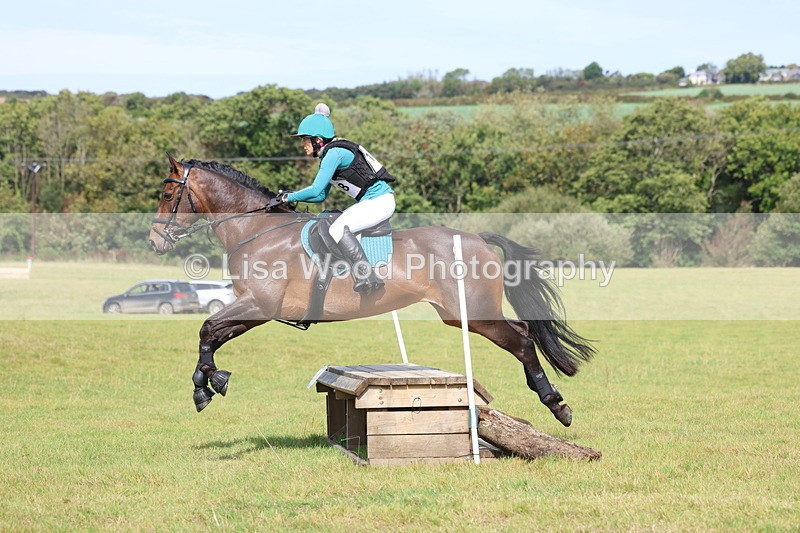 3E7A6527 - Class 1: Trebudannon Open: Pheasant Feeder