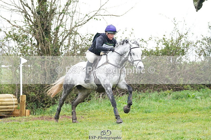 250419-100010-08295 - 565-Charlotte.Rowe-SIXTIES.SCION.OF.CLOONISLE