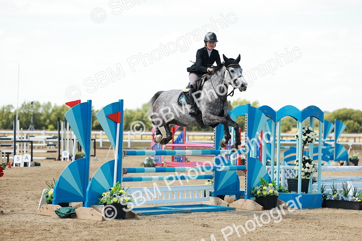 SBM_007482 - Class 3 - Senior Newcomers - 1.10m Open