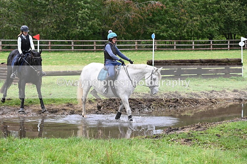 WJ6_6064 - Time at Photographer 12:41 to 13:05