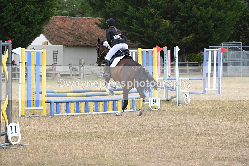WJ6_0837 - Class 14 Intermediate Jumping 75cm