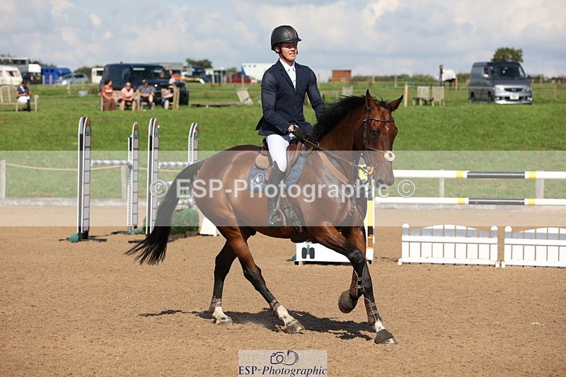 230915A-145319-02810 - Cls 5 National 1.40m