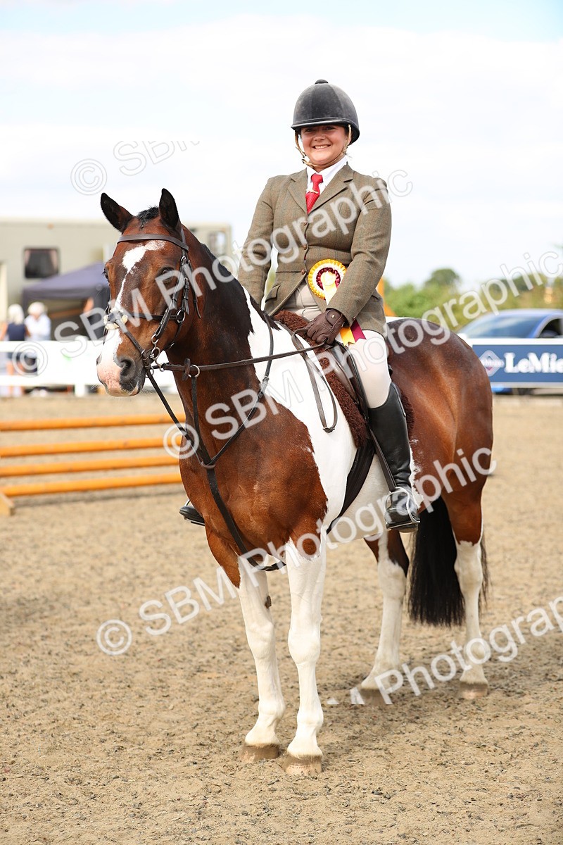 SBM_05669 - Class 48a Style & Performance 70cm (15-19)