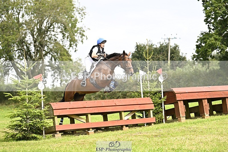 240831A-131318-02529 - 022-Danielle.Burnford-ULTRA.LIGHT