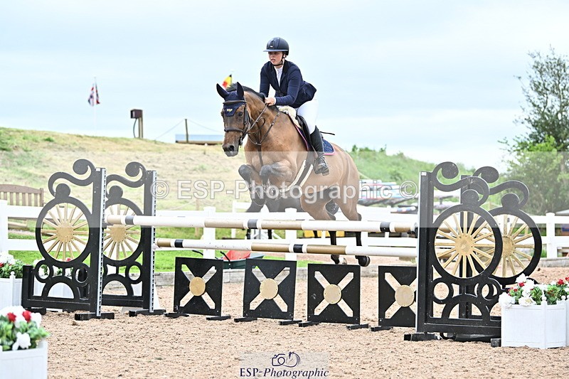 240523A-104648-01578 - Cls 1 Snr 1.05m and 1.10m