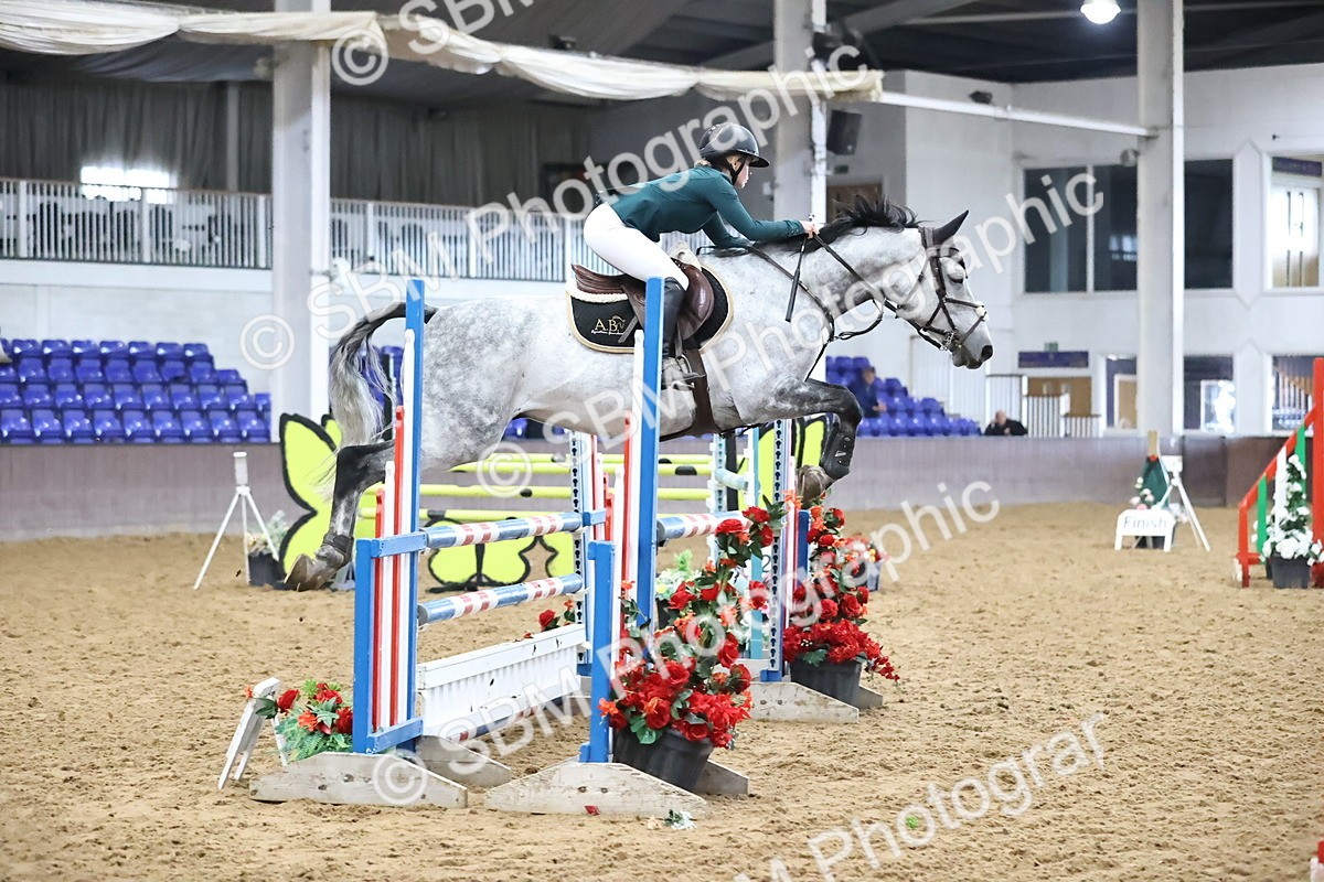 SBM_003221 - Class 11 - Senior Newcomers 1.10m