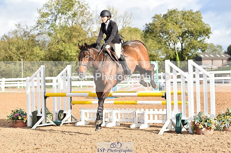 231014A-101302-03855 - Cls 12 British Novice & 90cm Open