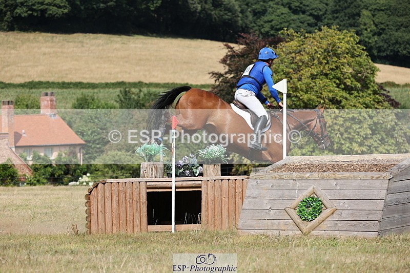 250802A-160022-06914 - E-220-Tim.Cheffings-LEOPOLD.BLOOM.M2S