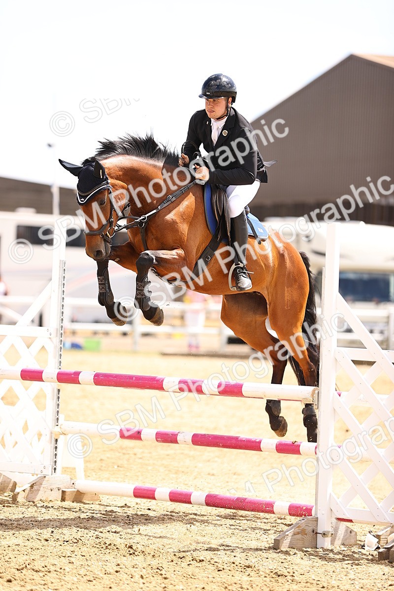 SBM_000840 - Class 4 - Senior Discovery - 1.00m