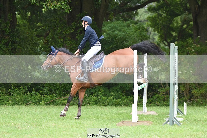 230618-123626-11923 - Cls 29 Discovery & 90cm Open