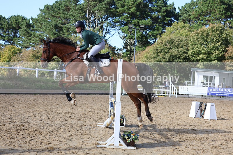 3E7A5500 - Class 10: 90cm open