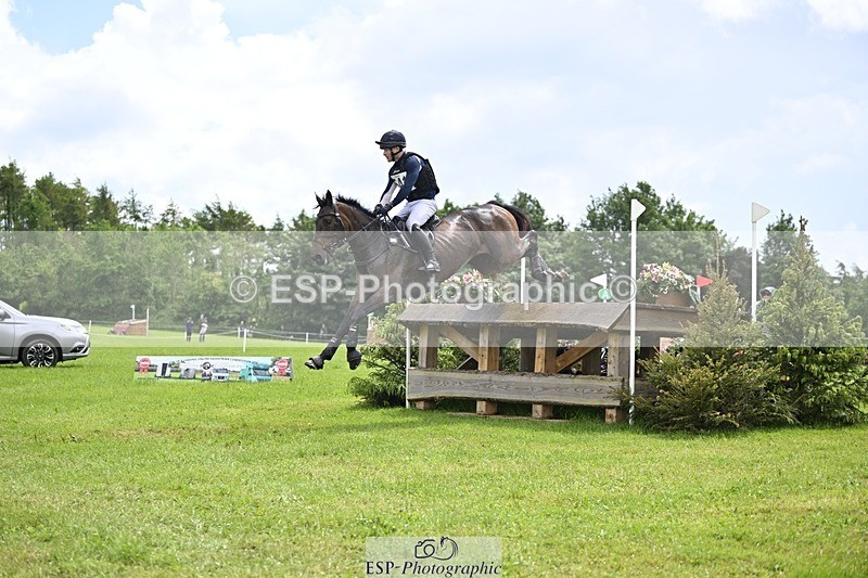 240526-131726-22452 - 541-FRIENDSHIP_VDL-Aaron_Millar