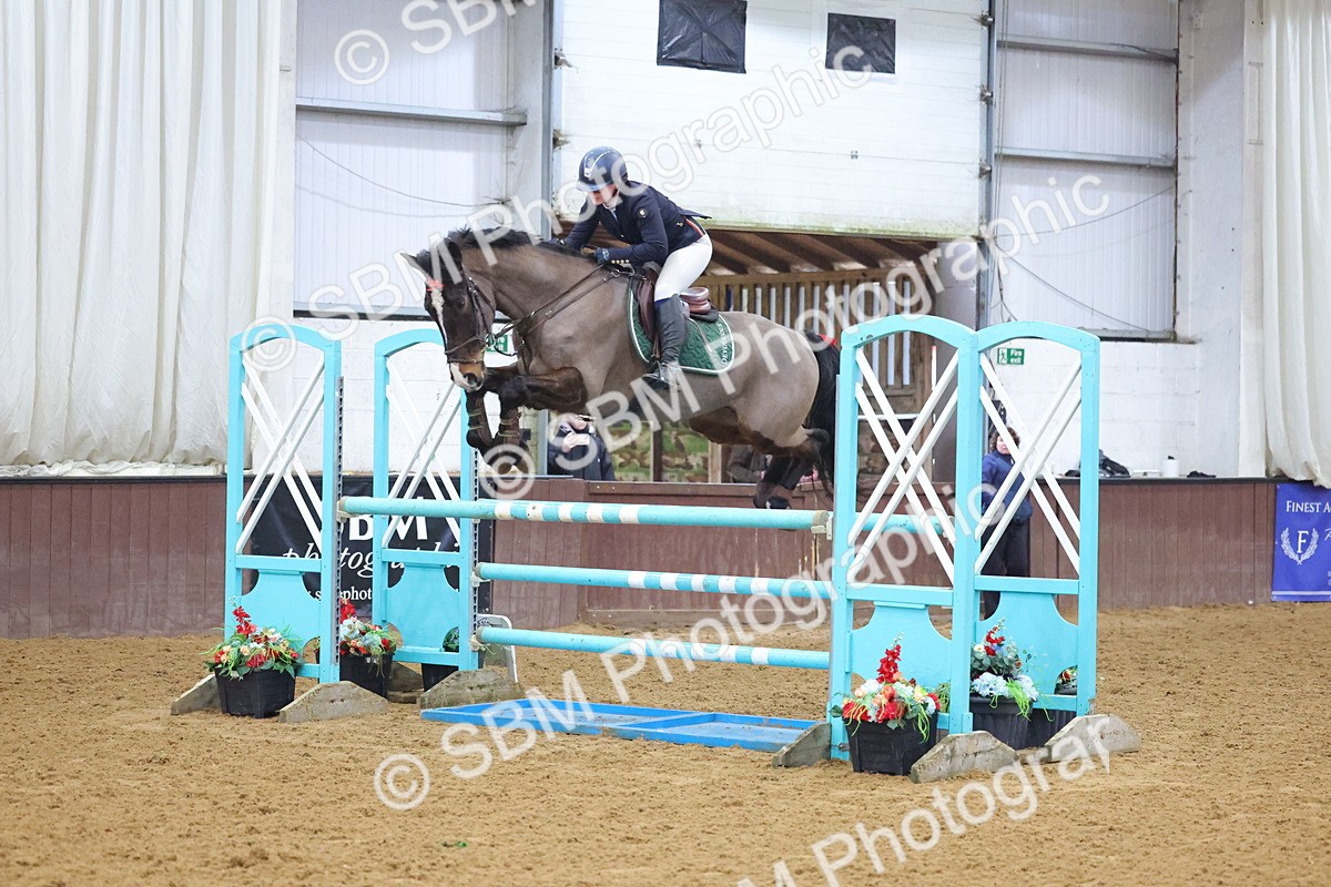 SBM_001940 - Class 15 - Senior Newcomers - First Round (1.10m)