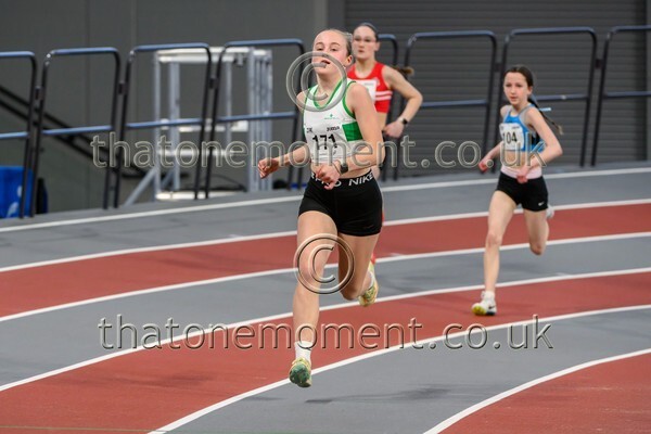 Age26SUN-927615 - Track Female