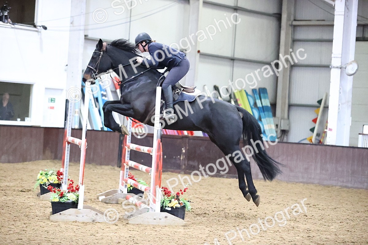 SBM_005737 - Class 17 - Senior Newcomers 1.10m