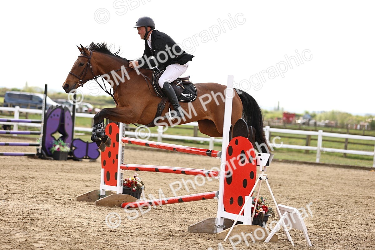 SBM_002101 - Class 10 - Senior British Discovery - 1.00m