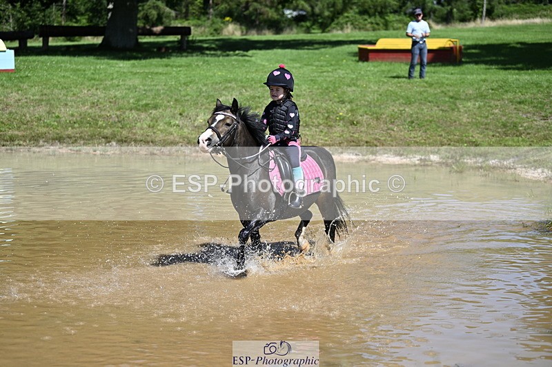 240728B-112202-00978 - Theo's Group XC