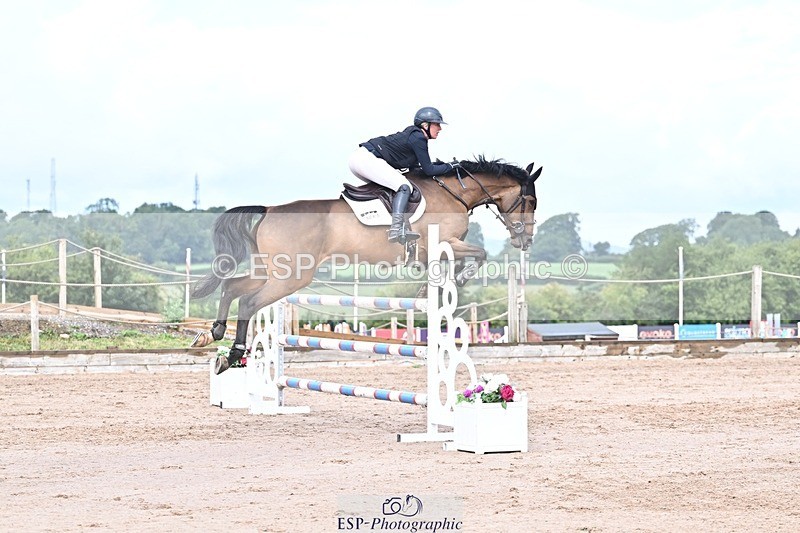 250731-102446-00362 - Cls 02 Snr Fox 1st Rnd